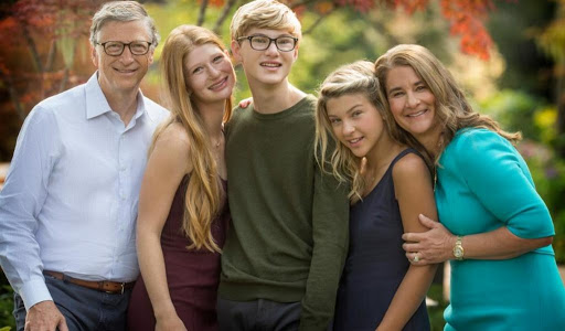 Билл Гейтс развелся с женой
